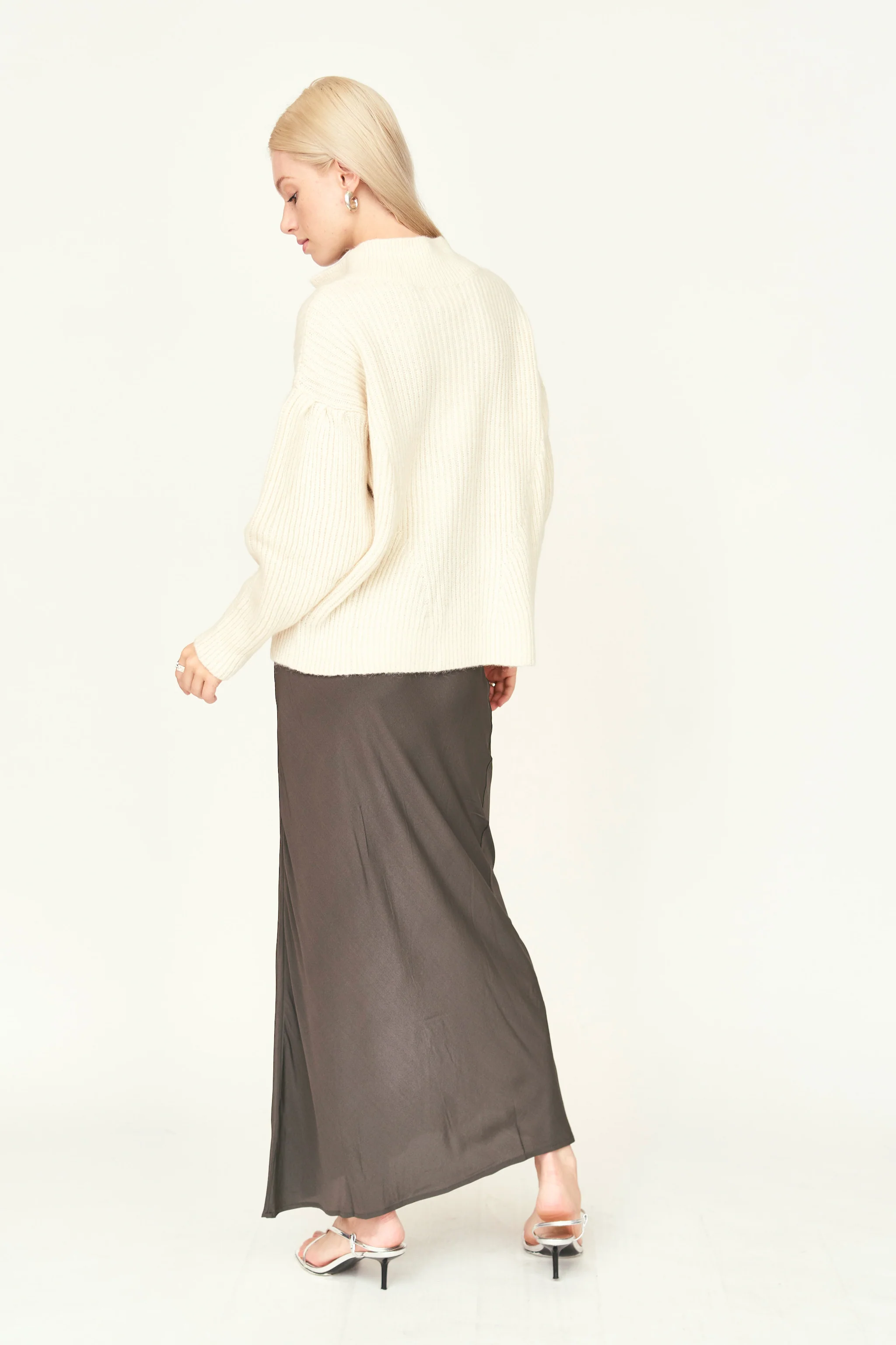 Jackson Sweater in Ivory - Image 5