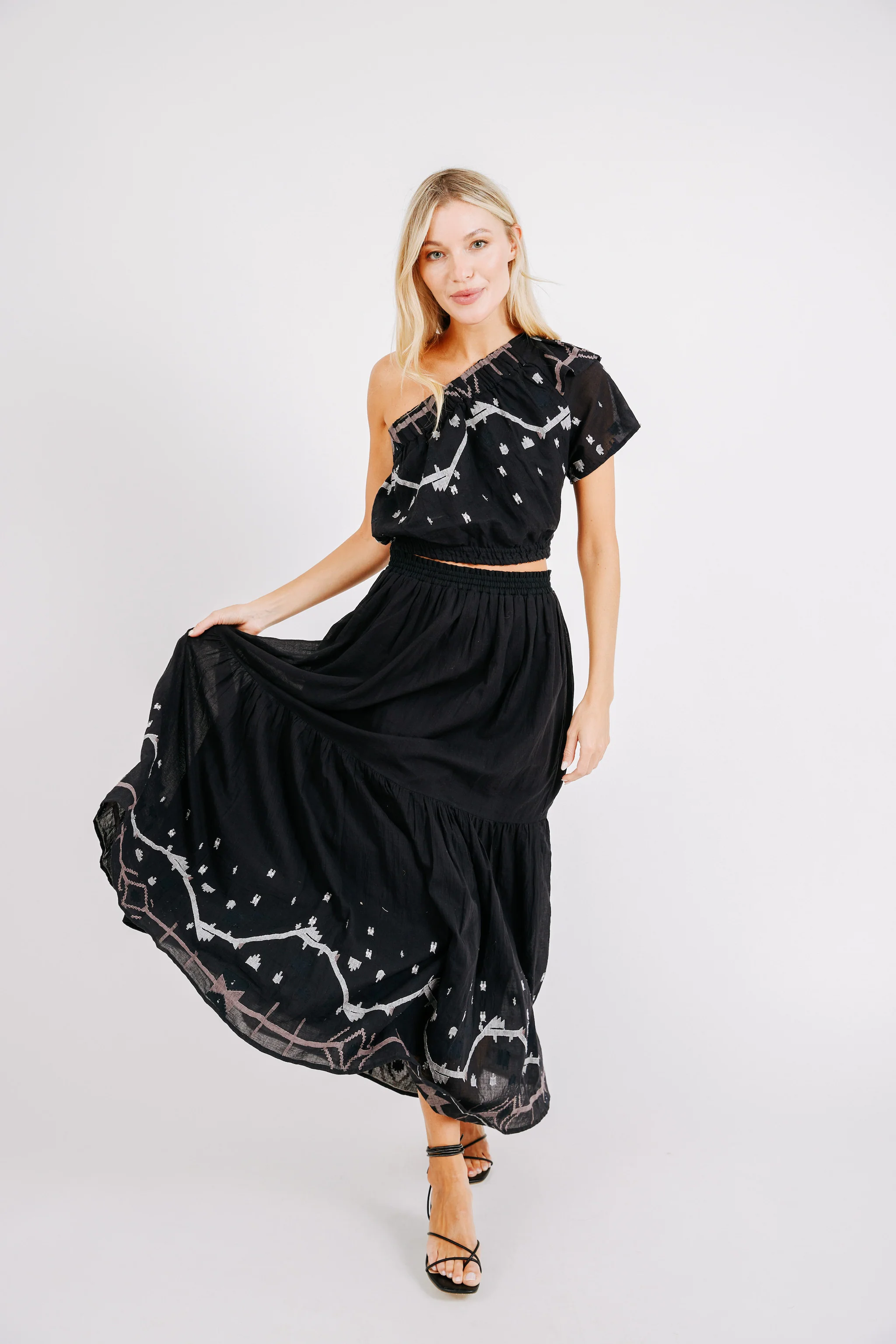 Paros Crop One Shoulder Top in Black Carnival Jamdani - Image 3