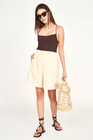 Bermuda Shorts in Cream Canvas