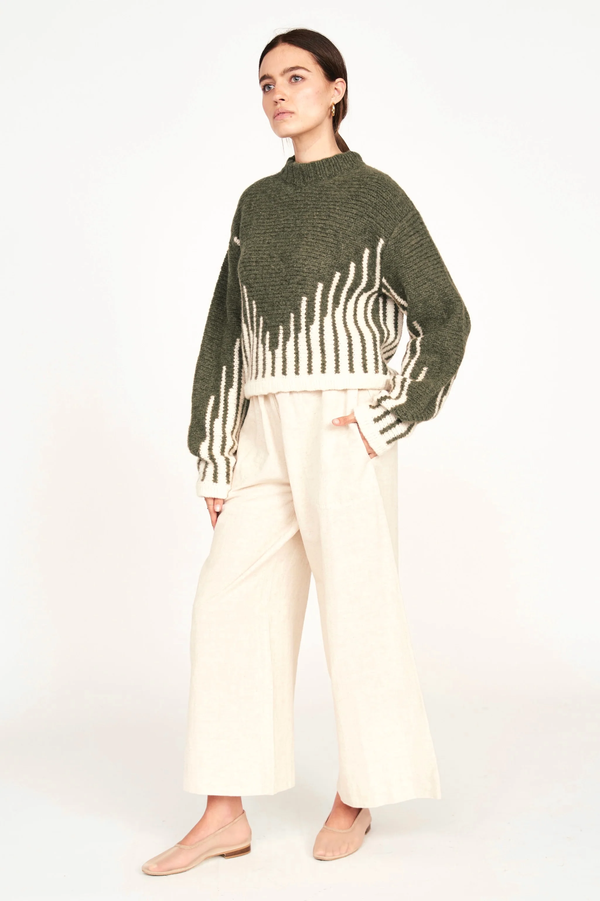 Highland Sweater in Olive Ridge - Image 3