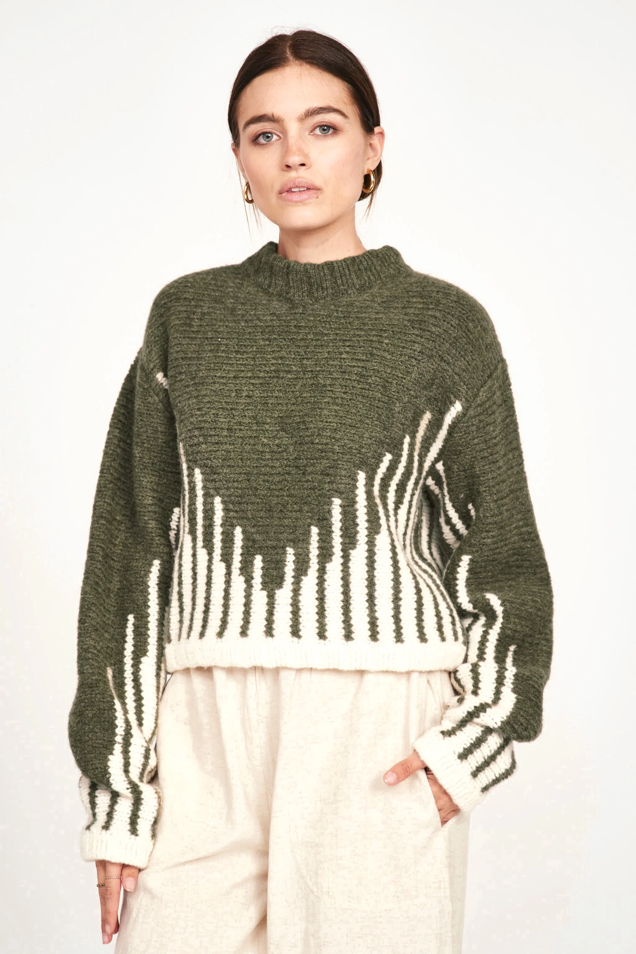 Highland Sweater in Olive Ridge - Image 5