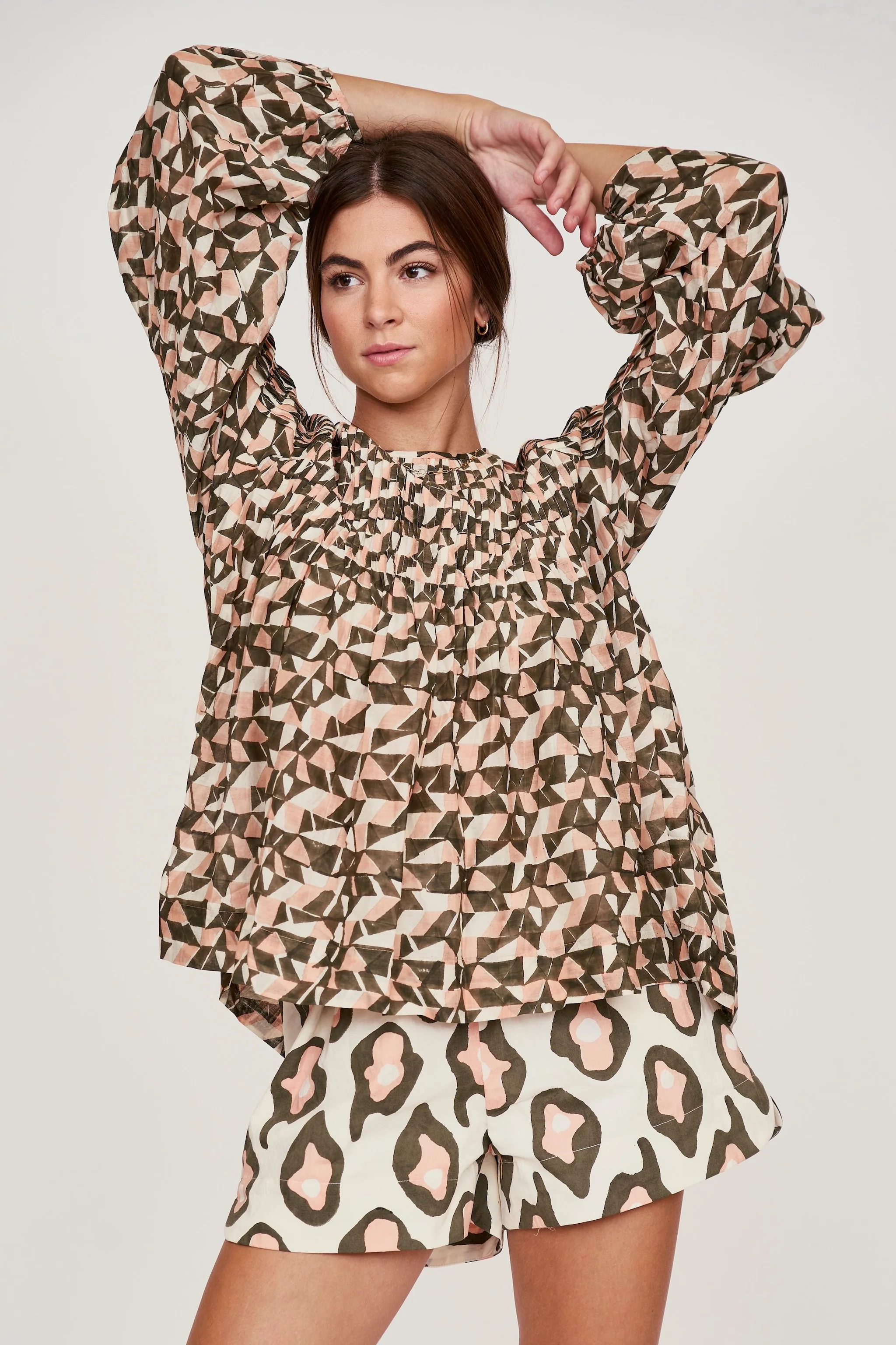 Kerala Blouse in Seaglass in Rosewood - Image 4